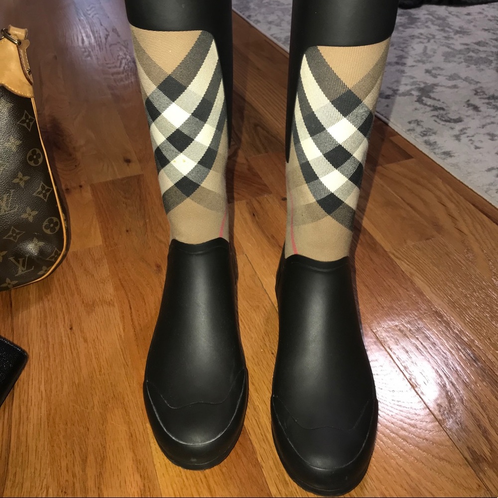 Burberry rain boots